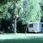 Camping Aquileia مكان تخييم *