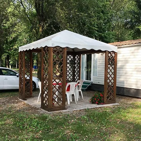 营地 阿奎莱亚露营酒店